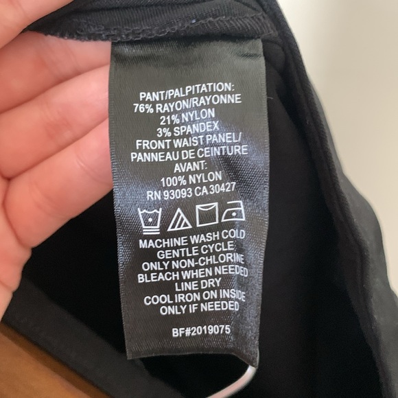 NWT Nic+Zoe Pull On “Wonder Stretch” Straight Leg Pants - Picture 8 of 8